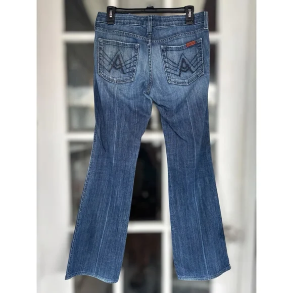 7 For All Mankind Women’s Size 28 The Lexie Petite Blue Medium Wash Flare Jeans - Picture 2 of 15